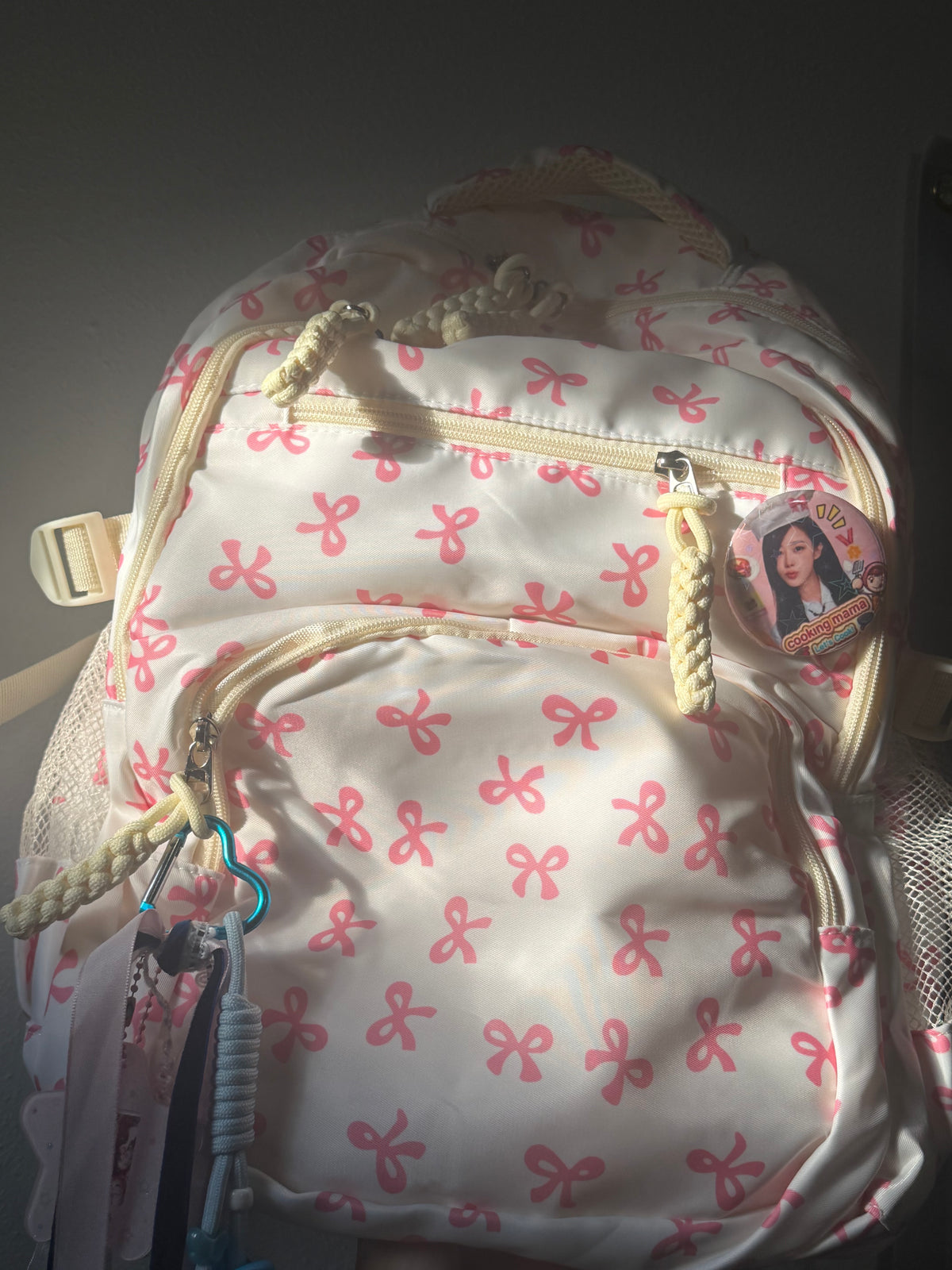 Kpop Paracord with picture